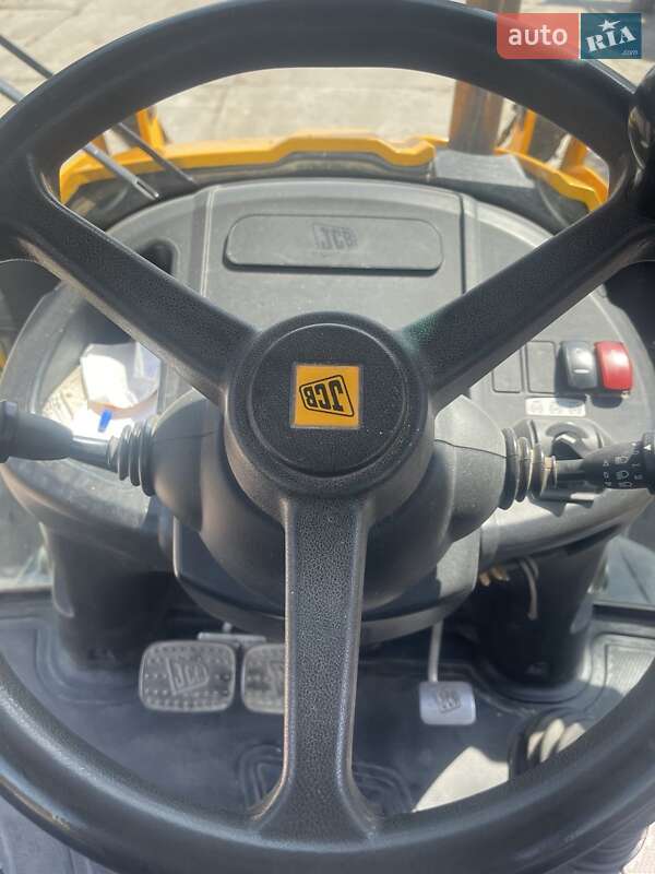Экскаватор погрузчик JCB 3CX 2020 в Стоянке фото 19 Экскаватор погрузчик JCB 3CX 2020 в Стоянке