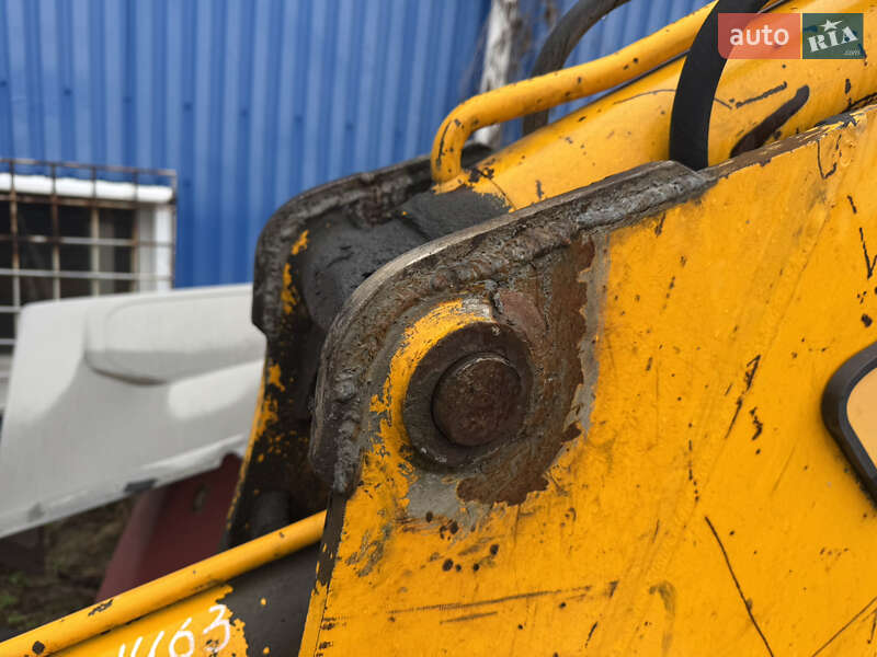 Екскаватор навантажувач JCB 3CX 2006 в Вінниці