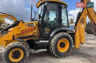 Экскаватор погрузчик JCB 3CX 2010 в 