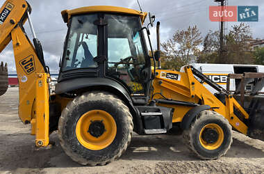 Экскаватор погрузчик JCB 3CX 2010 в 