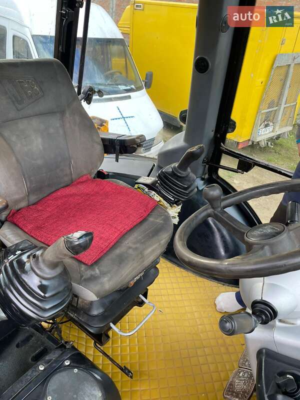Экскаватор погрузчик JCB 3CX 2008 в Черновцах