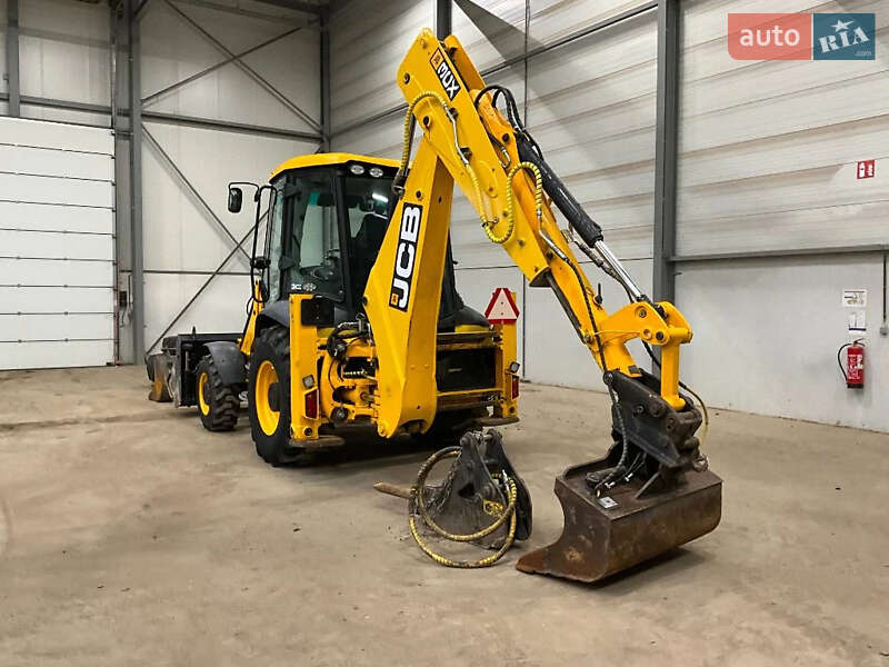 Екскаватор навантажувач JCB 3CX 2019 в Дубні