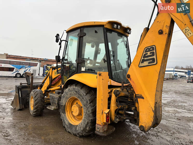 Экскаватор погрузчик JCB 3CX 2005 в Львове