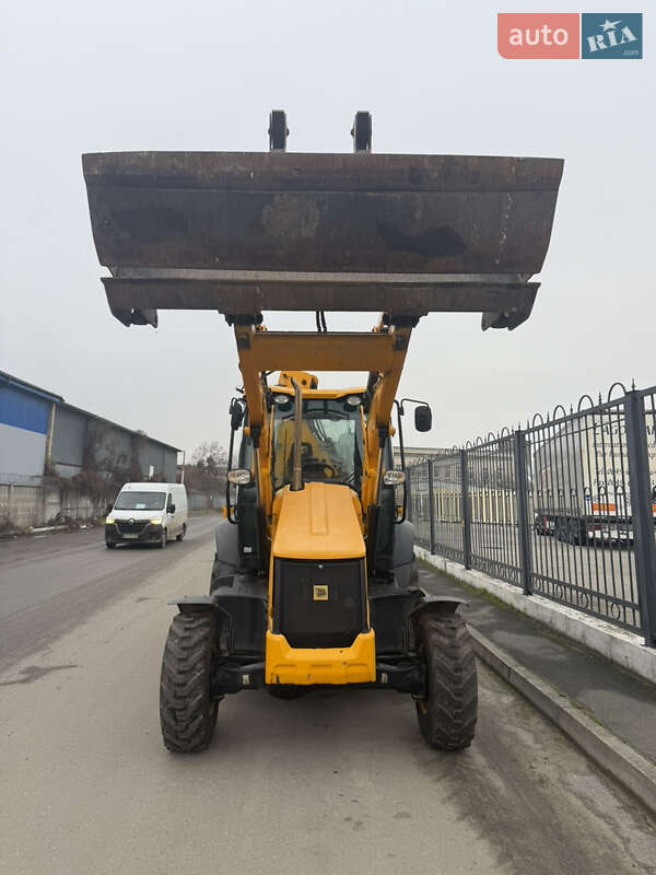 Колесный экскаватор JCB 3CX 2018 в Киеве