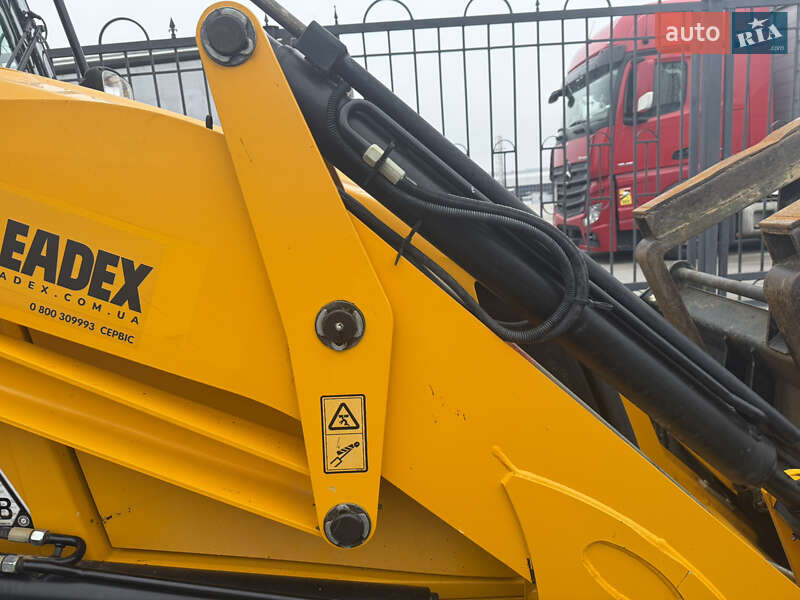 Колесный экскаватор JCB 3CX 2018 в Киеве
