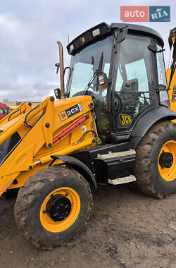 Экскаватор погрузчик JCB 3CX 2007 в Львове