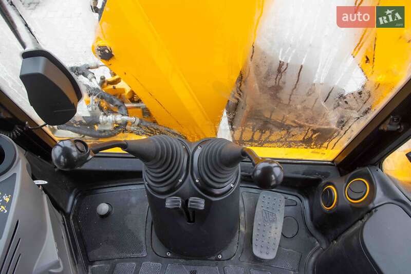 Экскаватор погрузчик JCB 3CX 2021 в Житомире