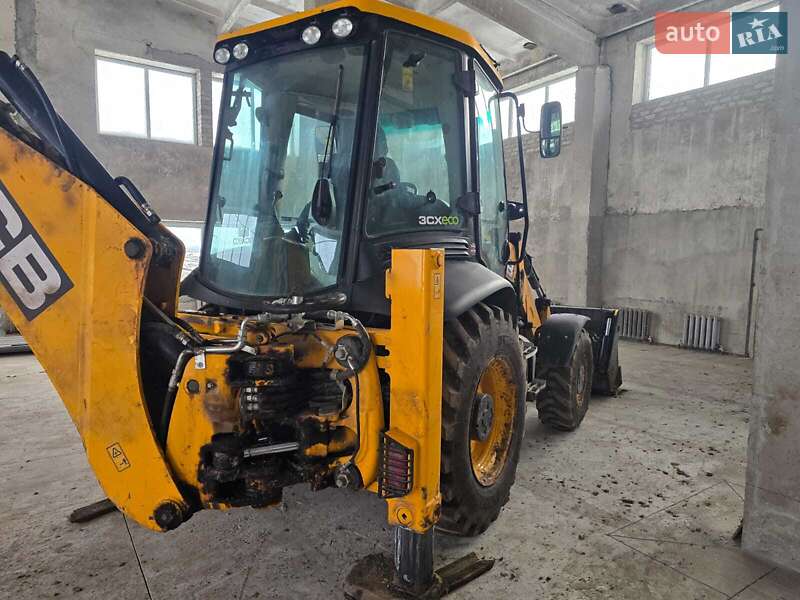 Эвакуатор JCB 3CX 2024 в Тернополе