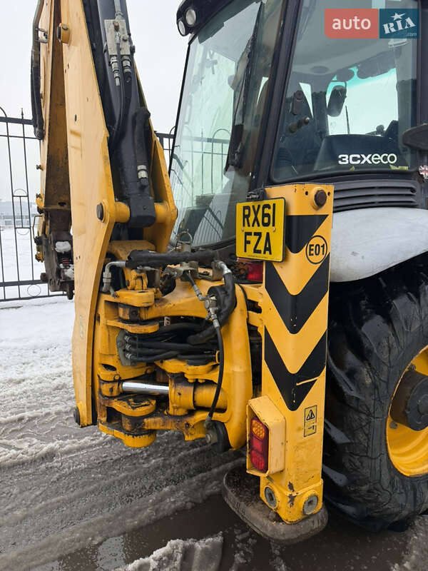 Экскаватор погрузчик JCB 3CX 2011 в Киеве