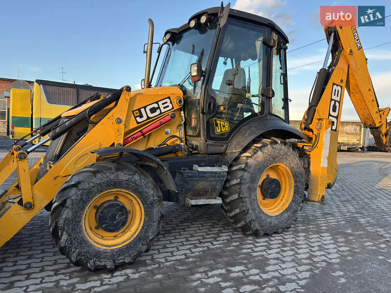 Экскаватор погрузчик JCB 3CX 2011 в Львове