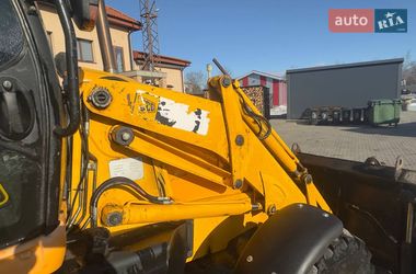 Экскаватор погрузчик JCB 3CX 2006 в Житомире