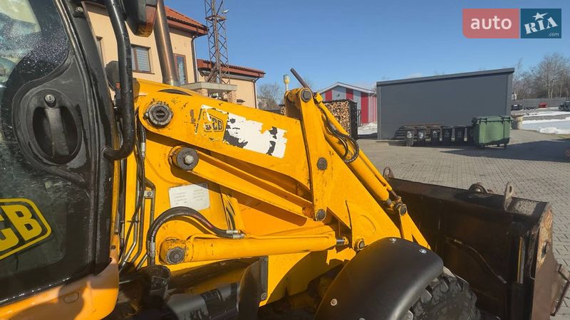 Екскаватор навантажувач JCB 3CX 2006 в Житомирі