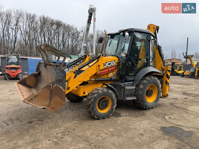 JCB 3CX 2016