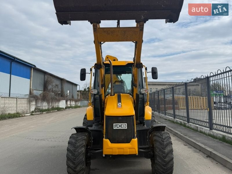 Екскаватор навантажувач JCB 3CX 2021 в Києві фото 10 Екскаватор навантажувач JCB 3CX 2021 в Києві