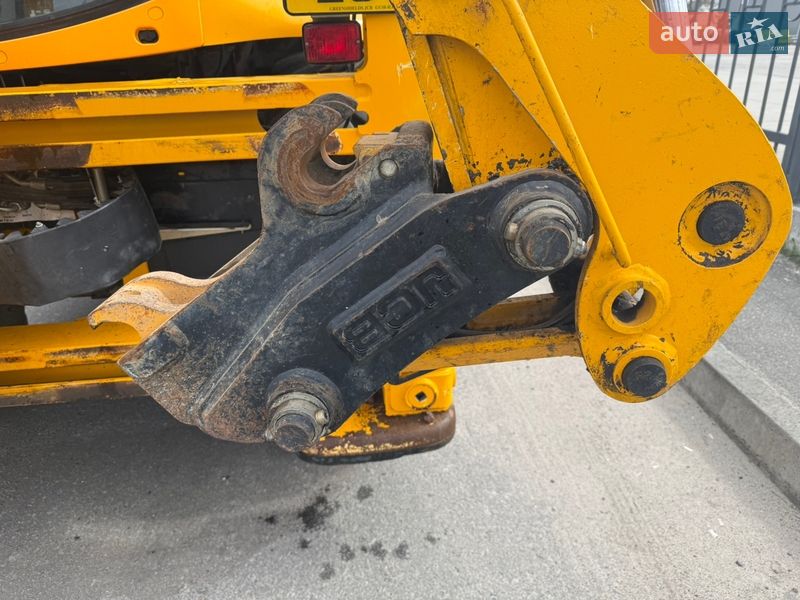 Екскаватор навантажувач JCB 3CX 2021 в Києві фото 24 Екскаватор навантажувач JCB 3CX 2021 в Києві