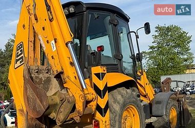 Экскаватор погрузчик JCB 3CX 2004 в Львове