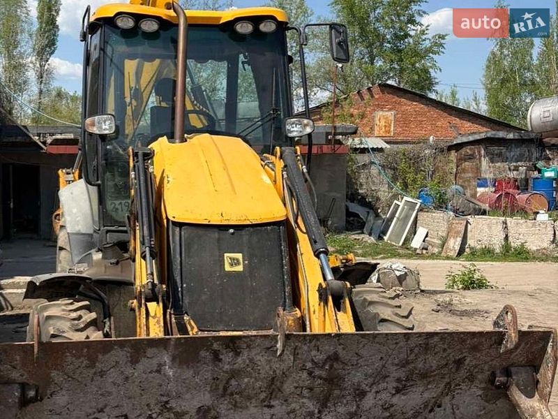 Экскаватор погрузчик JCB 3CX 2010 в Краснокутске