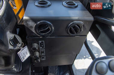 Фронтальный погрузчик JCB 403 2021 в 