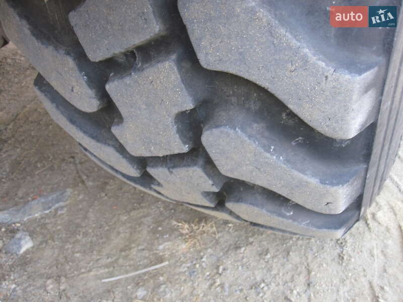 Фронтальный погрузчик JCB 406 2011 в Виннице