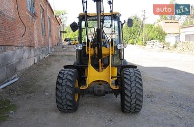 Фронтальні навантажувачі JCB 406 2011 в Вінниці фото 3 Фронтальні навантажувачі JCB 406 2011 в Вінниці