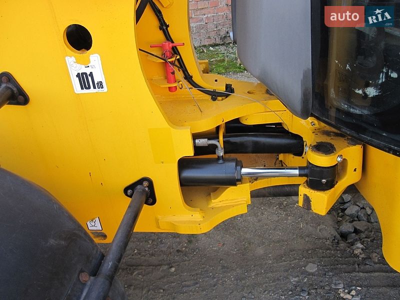 Фронтальні навантажувачі JCB 406 2011 в Вінниці фото 7 Фронтальні навантажувачі JCB 406 2011 в Вінниці