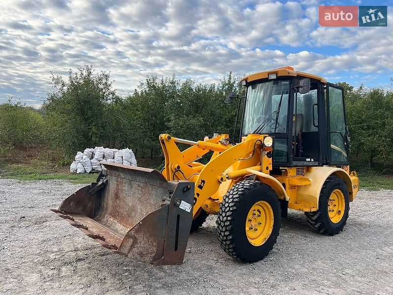 Фронтальный погрузчик JCB 407 2002 в Недобоевцах фото 7 Фронтальный погрузчик JCB 407 2002 в Недобоевцах