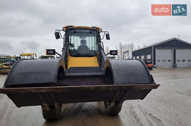 Фронтальный погрузчик JCB 411 2015 в Одессе