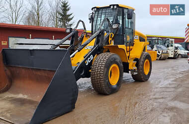 Фронтальный погрузчик JCB 427 2020 в 