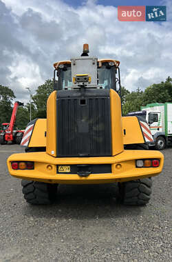 Фронтальный погрузчик JCB 436 2010 в 