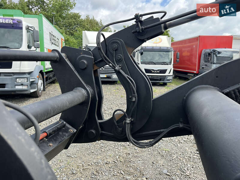 Фронтальный погрузчик JCB 436 2010 в Луцке