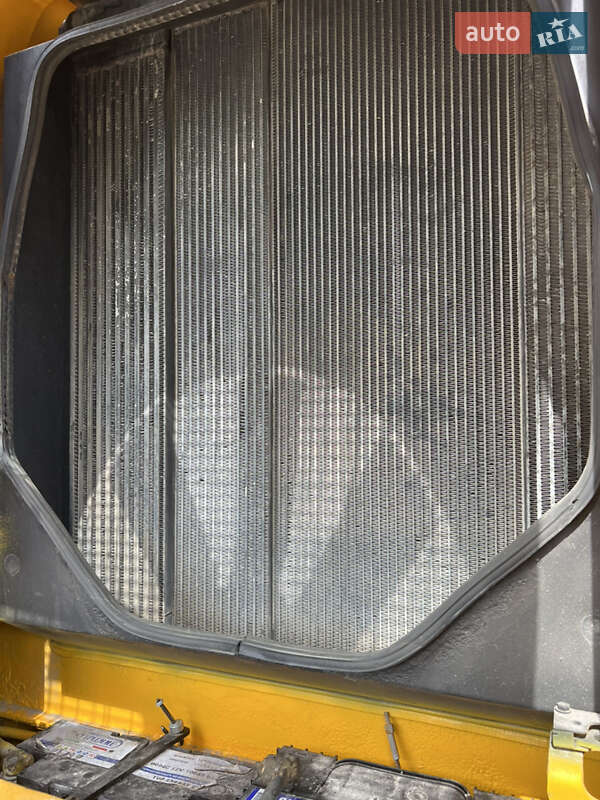 Фронтальный погрузчик JCB 436 2010 в Луцке