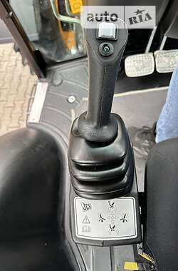Экскаватор погрузчик JCB 4CX 2021 в 