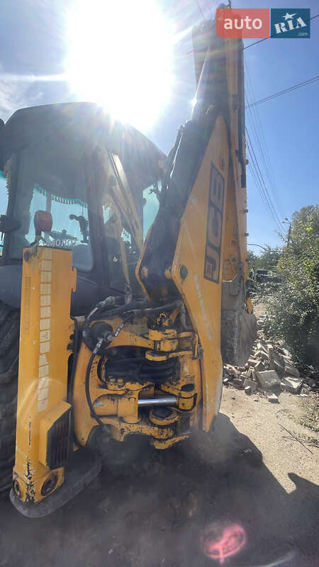 Екскаватор навантажувач JCB 4CX 2014 в Миколаєві