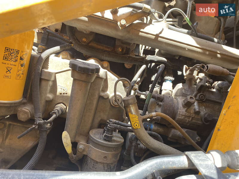 Экскаватор погрузчик JCB 4CX 2010 в Запорожье