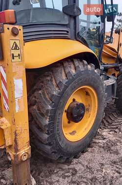 Экскаватор погрузчик JCB 4CX 2008 в Киеве