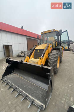 Екскаватор навантажувач JCB 4CX 2010 в 