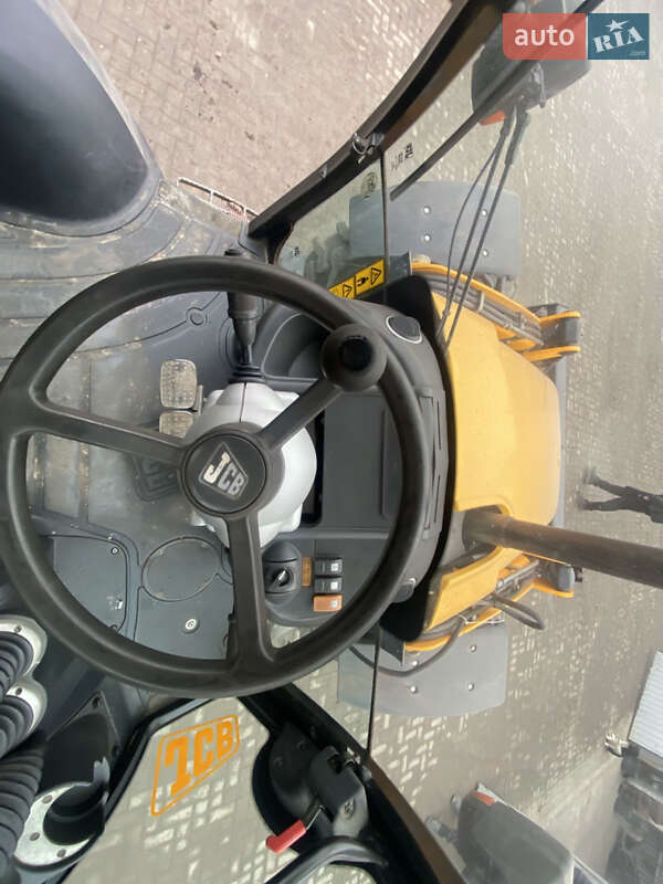 Экскаватор погрузчик JCB 4CX 2010 в Запорожье