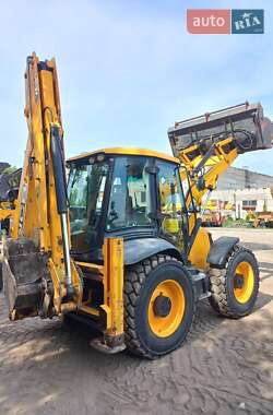 Экскаватор погрузчик JCB 4CX 2011 в 