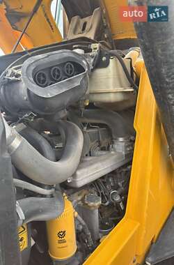Экскаватор погрузчик JCB 4CX 2012 в 