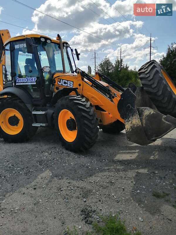 Екскаватор навантажувач JCB 4CX 2020 в Полтаві