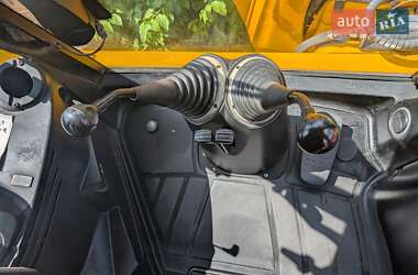 Экскаватор погрузчик JCB 4CX 2013 в 