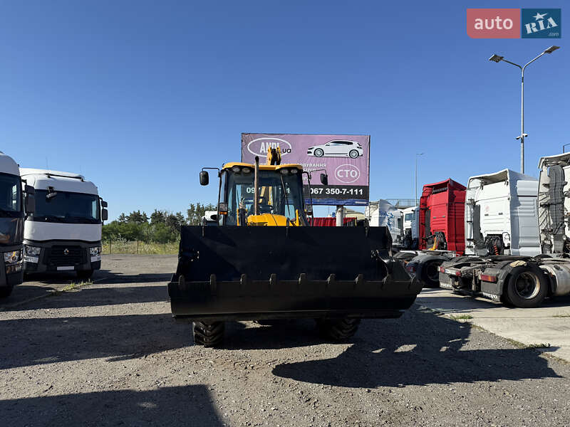 Экскаватор погрузчик JCB 4CX 2010 в Киеве