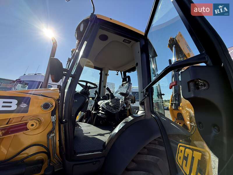 Экскаватор погрузчик JCB 4CX 2010 в Киеве