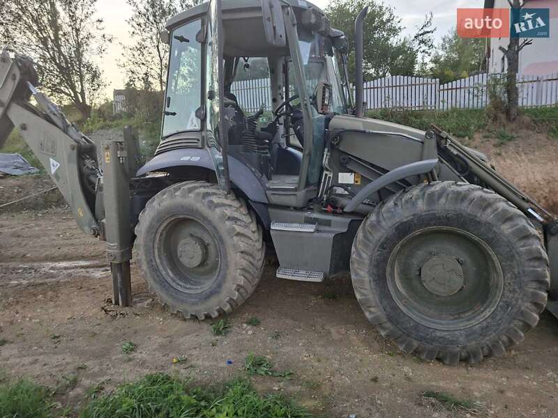 Экскаватор погрузчик JCB 4CX 2010 в 