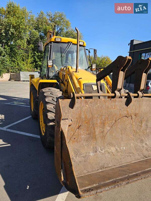 Екскаватор навантажувач JCB 4CX 1999 в Кривому Розі