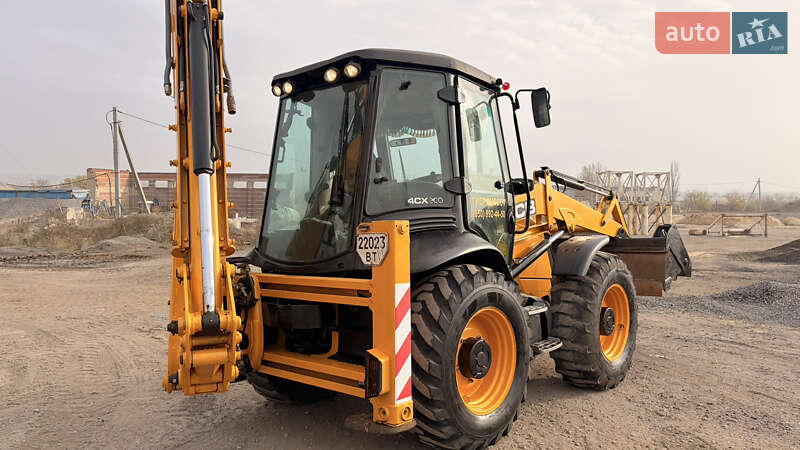 Экскаватор погрузчик JCB 4CX 2013 в Николаеве