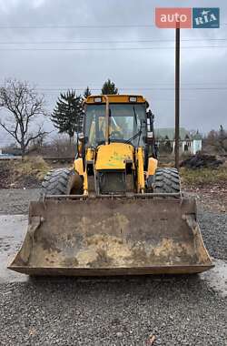 Экскаватор погрузчик JCB 4CX 2006 в Тячеве
