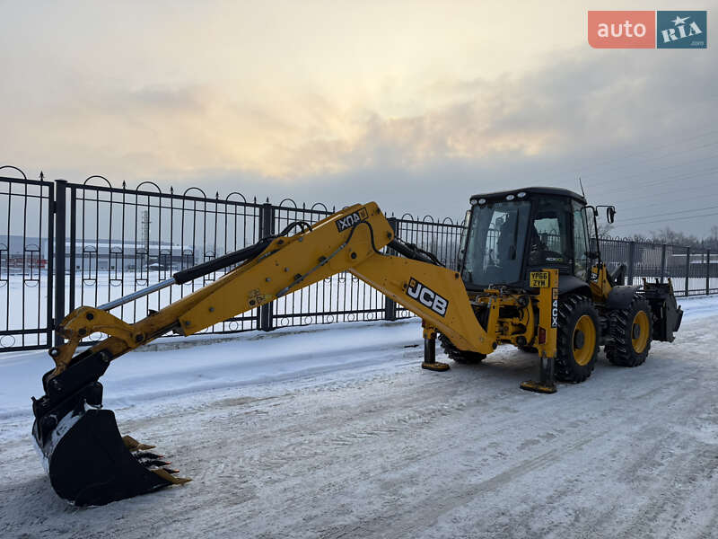 Экскаватор погрузчик JCB 4CX 2016 в Киеве