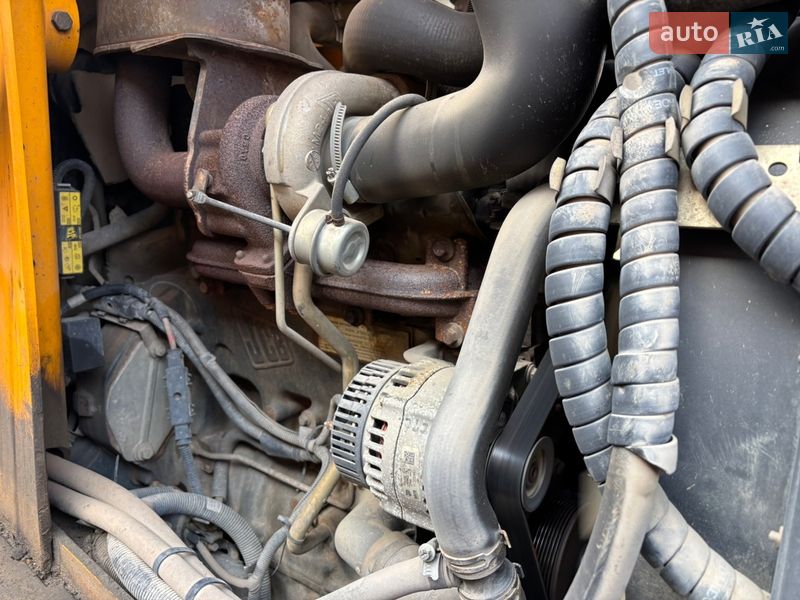 Экскаватор погрузчик JCB 4CX 2010 в Львове