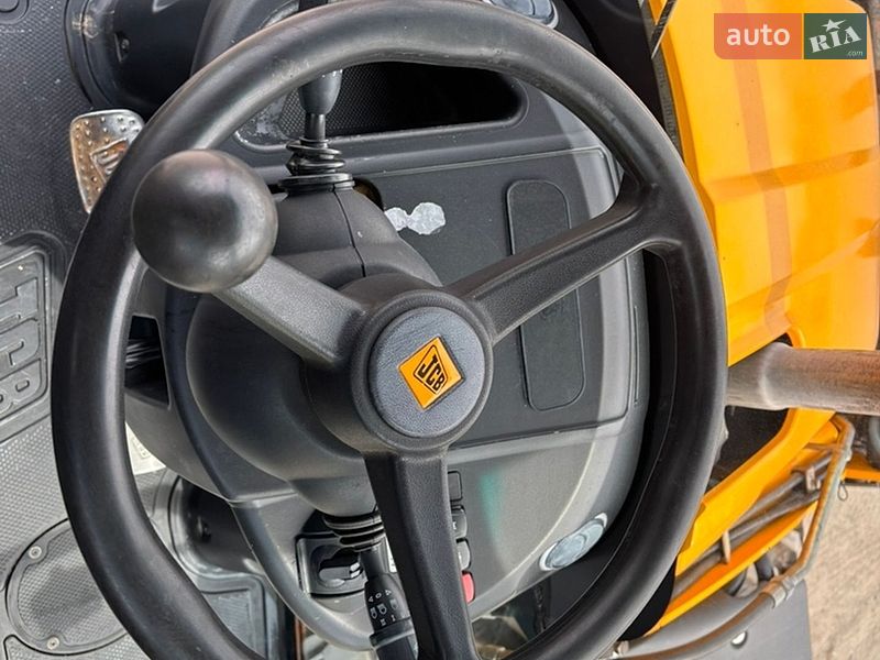 Екскаватор навантажувач JCB 4CX 2018 в Львові